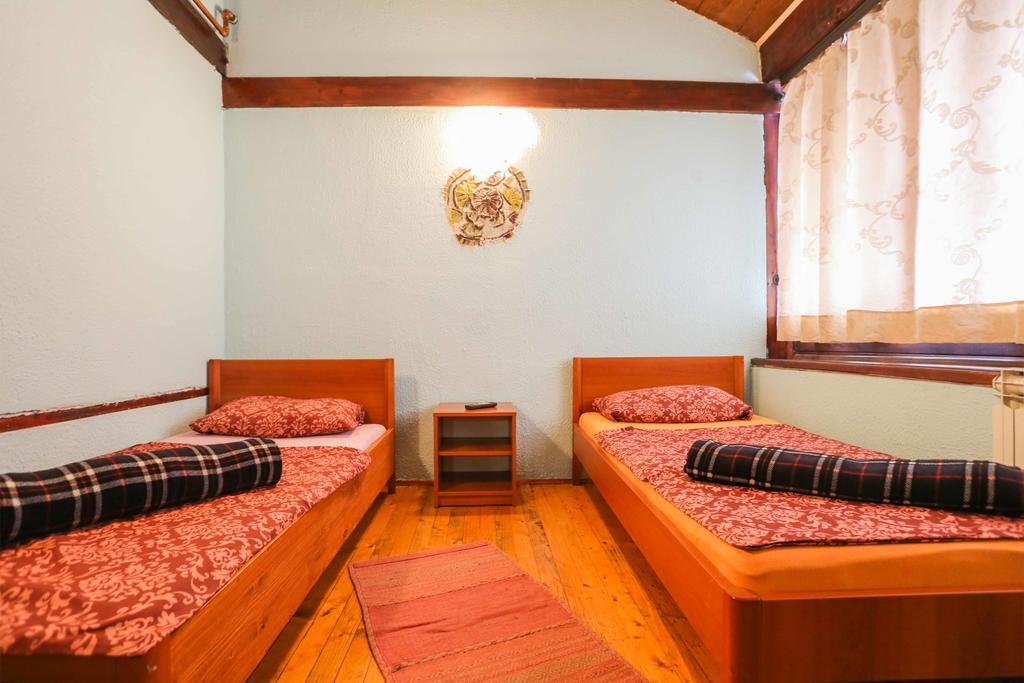 Pansion Sebilj Hotel Sarajevo Buitenkant foto